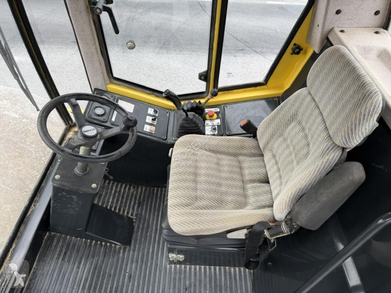 Zhutňovač Bomag BW213 D3