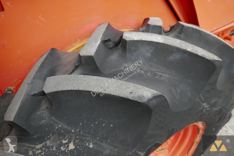 Compacteur Caterpillar