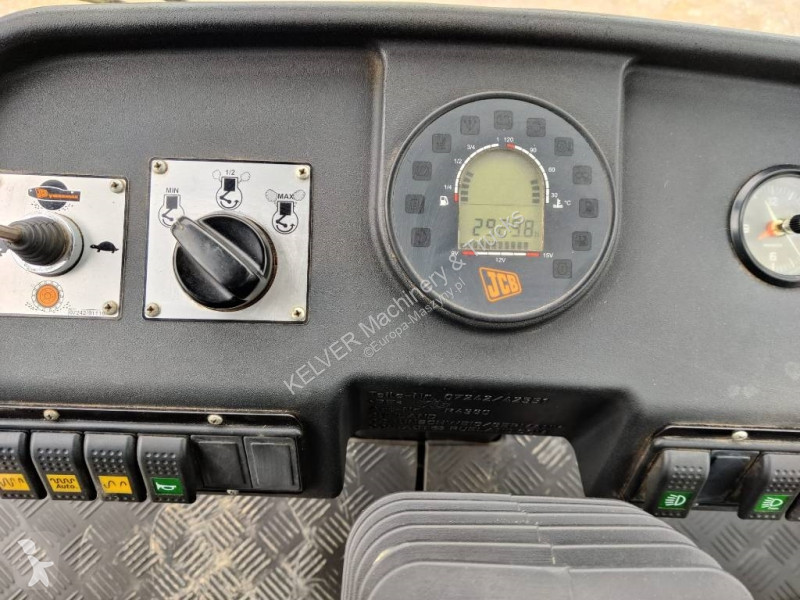 Jordstamper JCB VM 132  roller