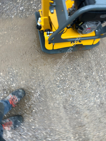 Vält