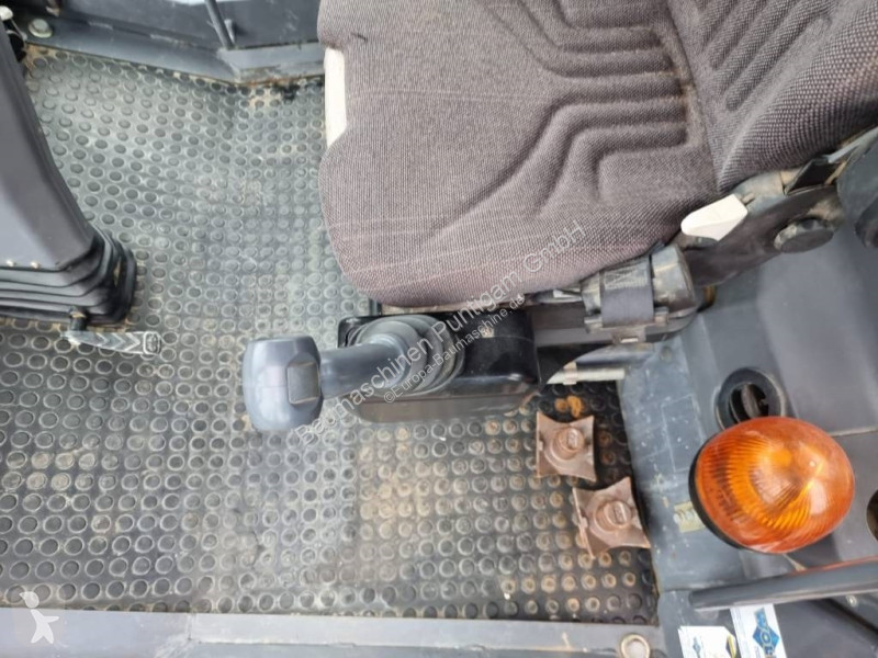 Compactor Hamm 25i VC