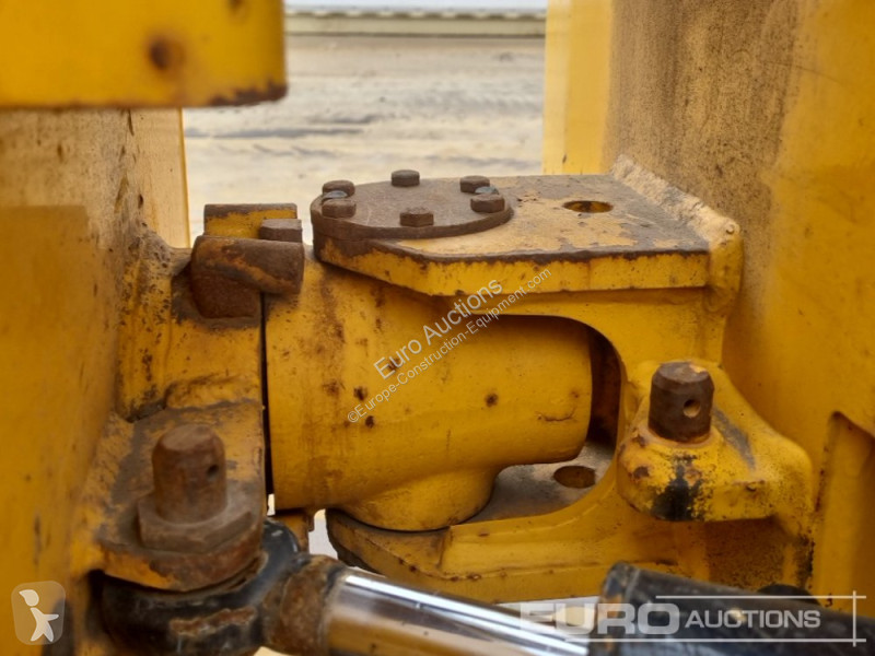 مدحلة JCB VMT160-80
