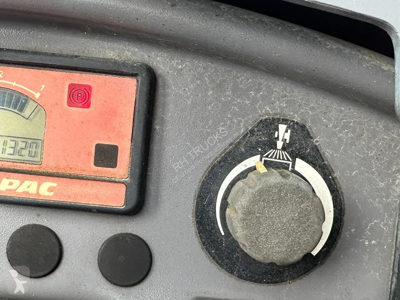Compacteur Dynapac CE, 1320 HOURS