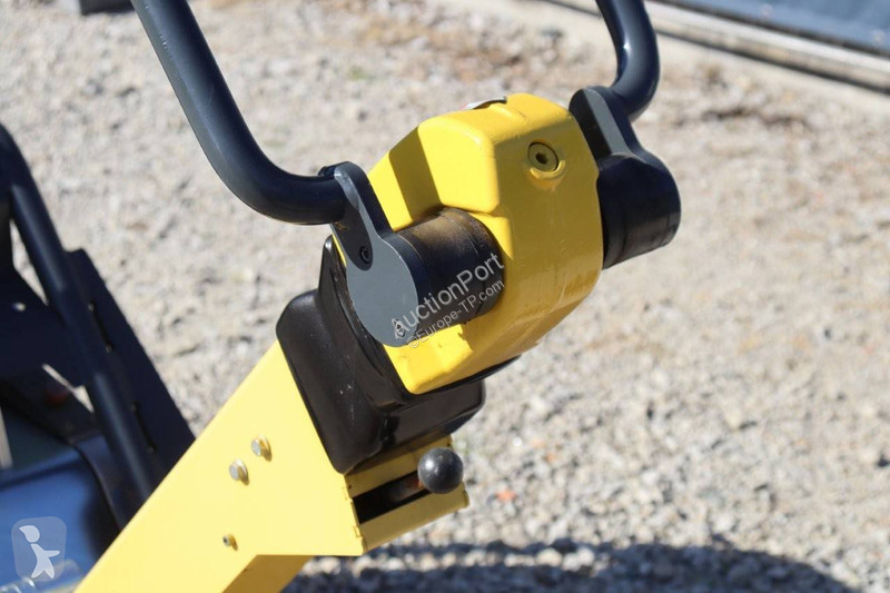 Walec Neuson DPU 6555