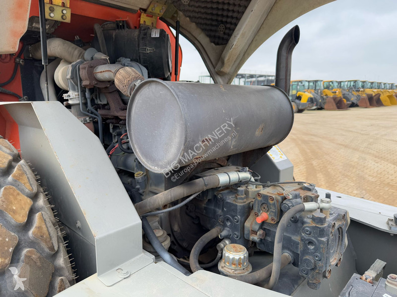 Compactador Atlas (12t)