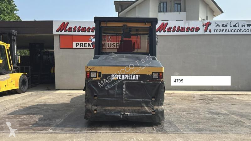 Compactador Caterpillar PS-300B