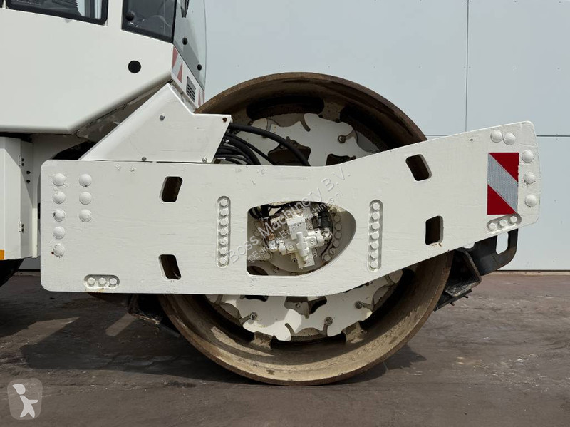 Compactador Bomag BW213DH-4 - Extra Vibrating...