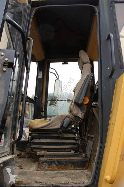 Compactor Caterpillar CS-563C