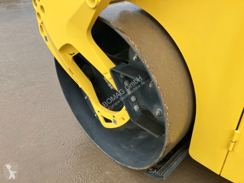Zhutňovač Bomag  BW 202 AD-4  Stage IIIa/Tier 3