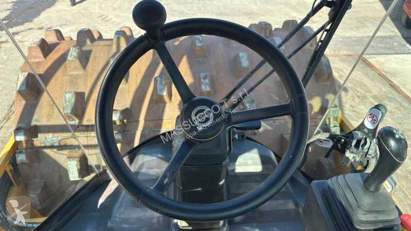 Jordstamper Volvo SD135B