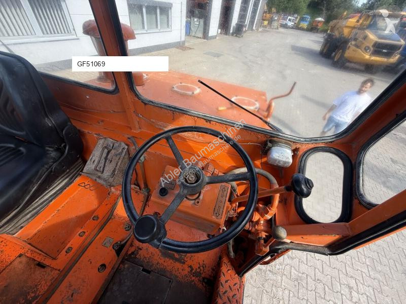 Zhutňovač Hamm DV8.21