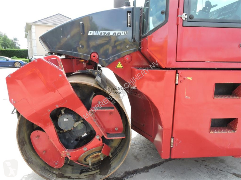 Zhutňovač Bomag BW174