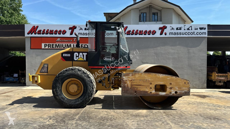 Zhutňovač Caterpillar CS-533E