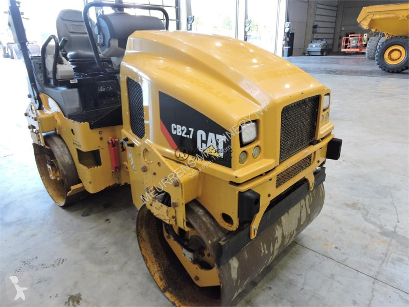 مدحلة Caterpillar CB2.7