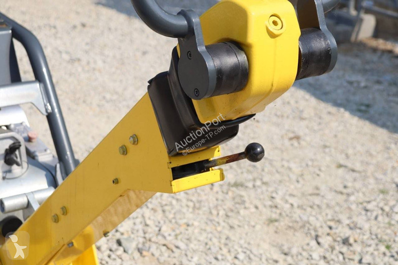 Walec Neuson DPU5545