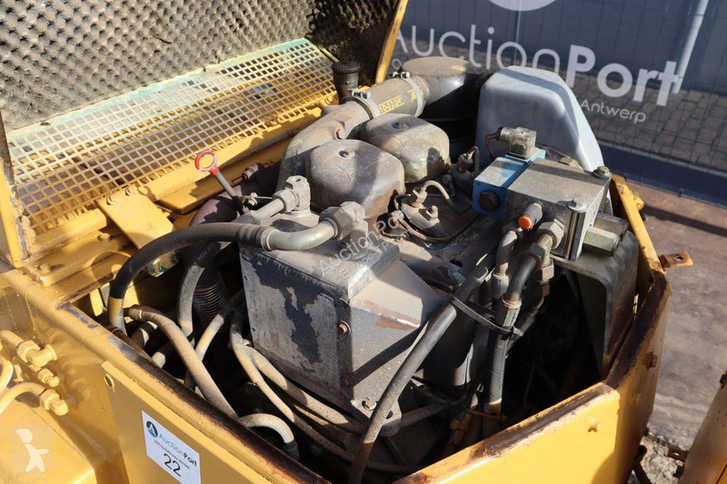 مدحلة Bomag BW 120 AD