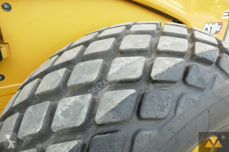 Compactador Caterpillar CS10GC