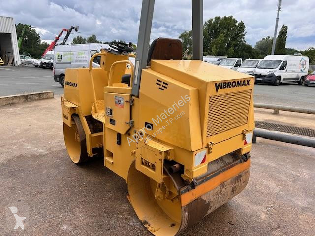 Compactador JCB 2 BILLES VIBROMAX W255