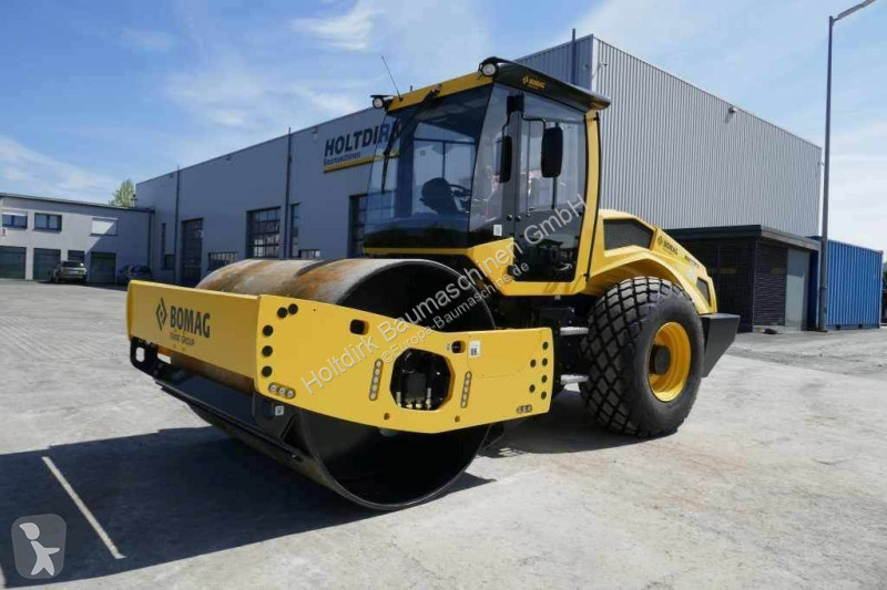 Compactador Bomag D-5