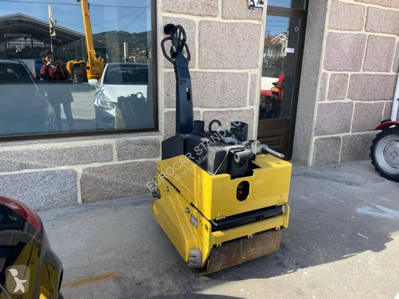 مدحلة Bomag