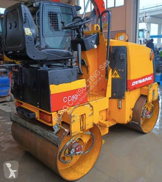 Compactador Dynapac CC92
