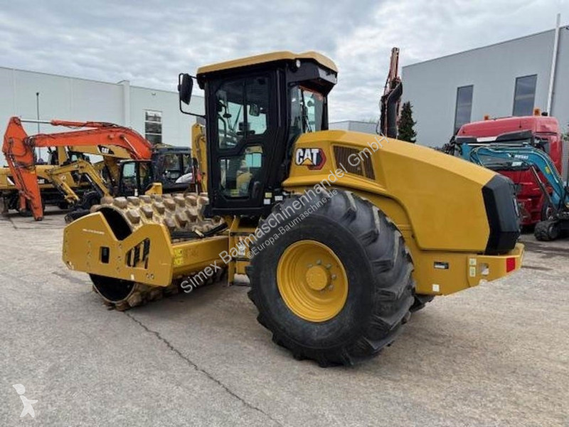 مدحلة Caterpillar CP12 GC