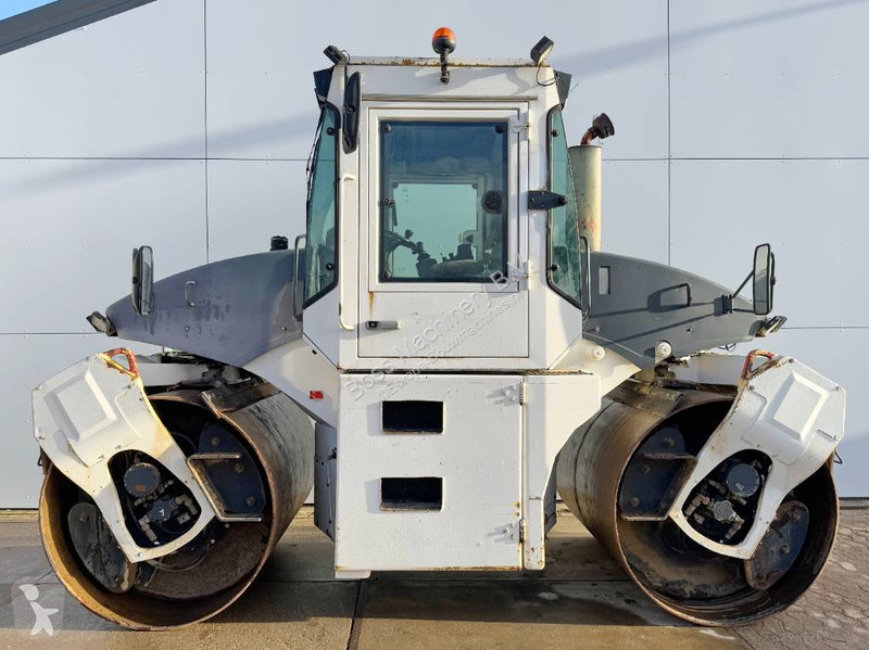 Jordstamper Bomag - Tandem Roller / Backup Camera