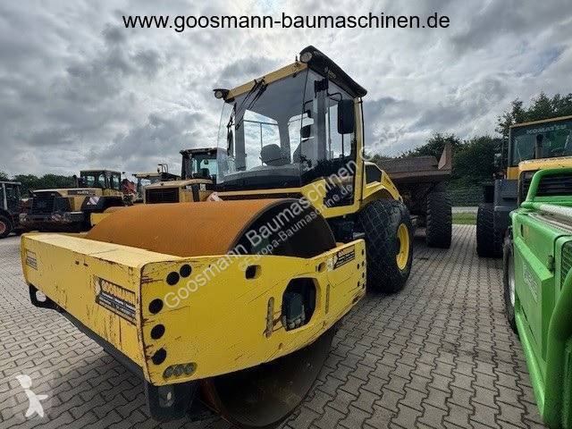 Compactador Bomag 213D-5