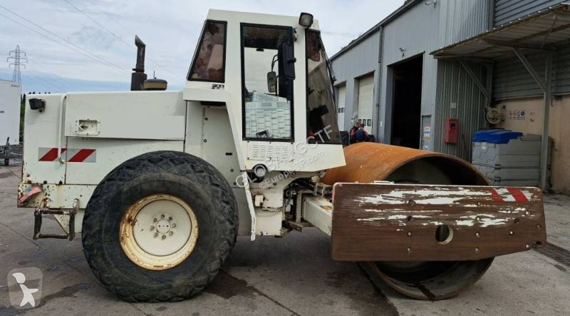 Compactor Caterpillar CS583 C