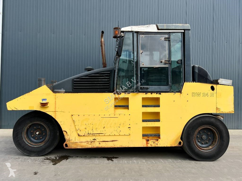 مدحلة Bomag