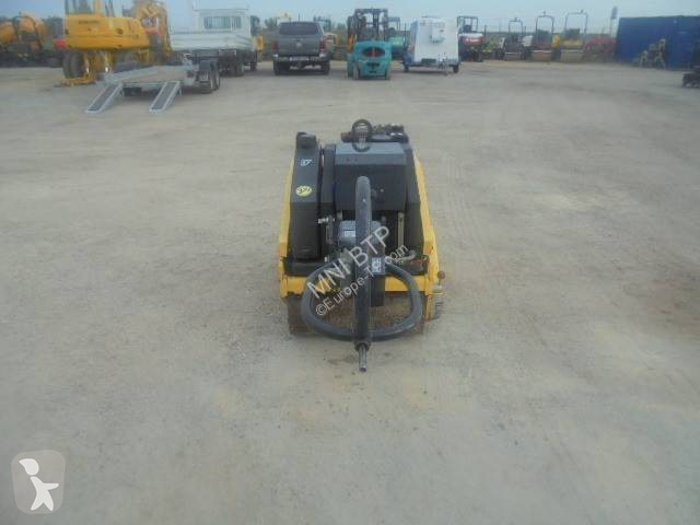Compactador Bomag BW 65 H