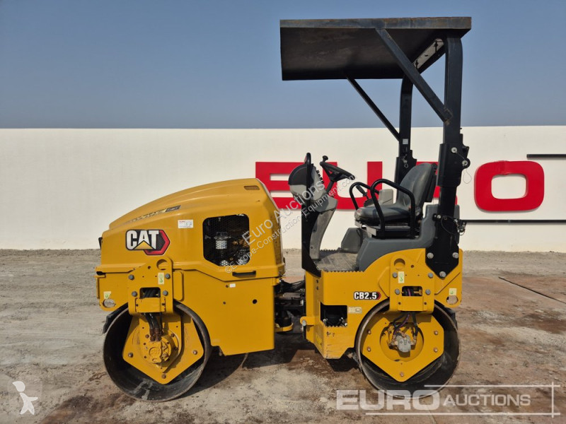 Compactador Caterpillar CB2.5