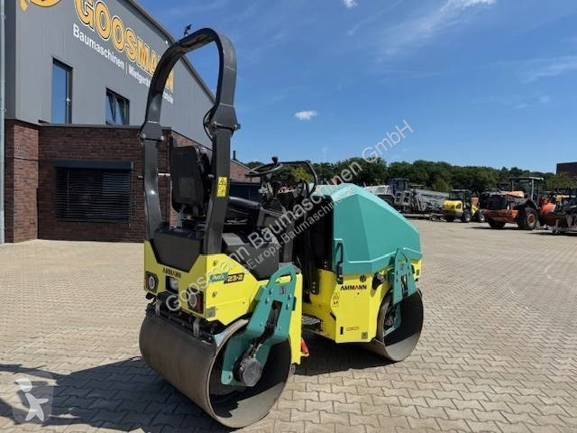 Zhutňovač Ammann ARX 23-2
