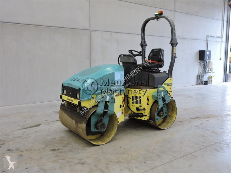 مدحلة Ammann ARX26