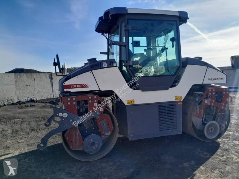 Walec Dynapac CG2300
