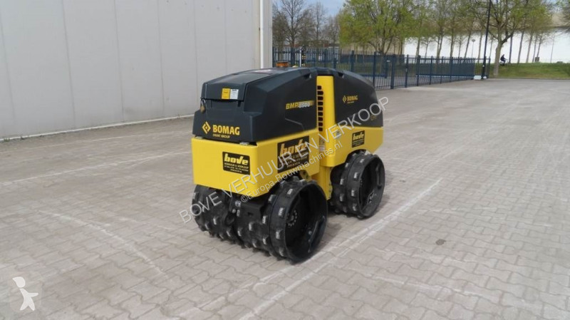 Compactador Bomag