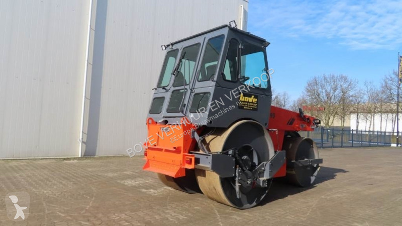 Compactador Hamm HW90B