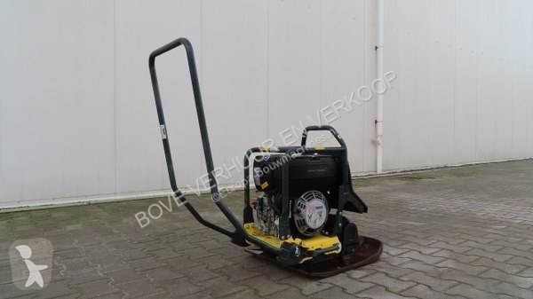 Compactador Bomag BP20/50D