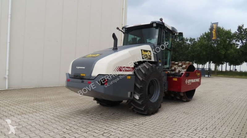 Compactador Dynapac
