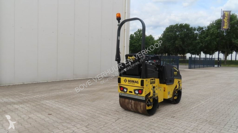 Compactador Bomag BW80 AD5