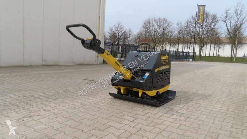 Compactador Bomag BPR100/80D