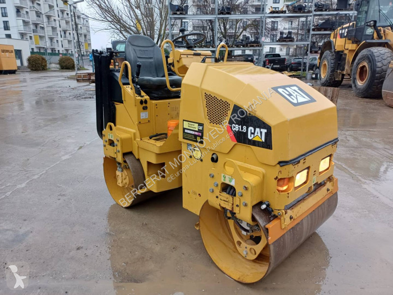 Zhutňovač Caterpillar CB 1.8