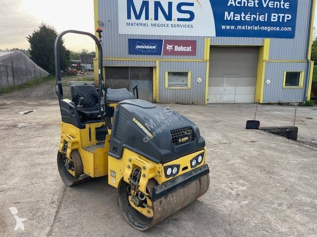 مدحلة Bomag