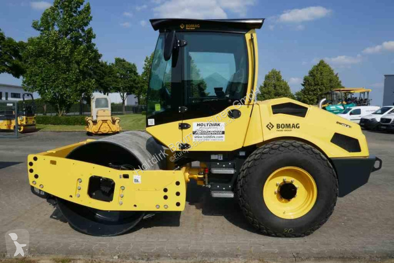 Zhutňovač Bomag BW 177 D-5