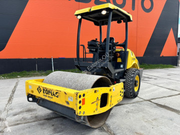 Encylindret stamper Bomag