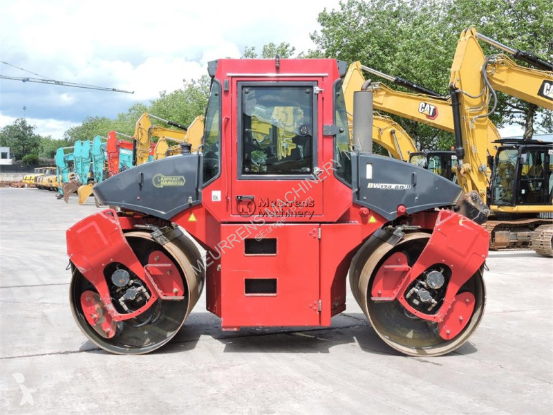Zhutňovač Bomag BW174