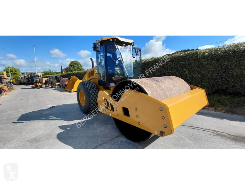 Zhutňovač Caterpillar CS10GC