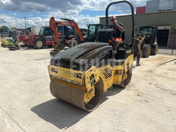 Compactador tandem Bomag