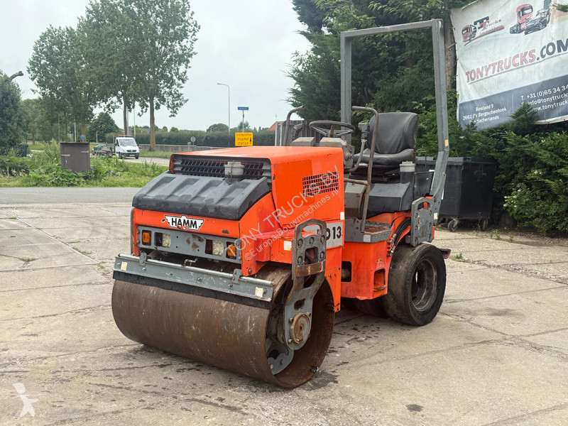 Jordstamper Hamm Tyred Roller with vibration 900mm