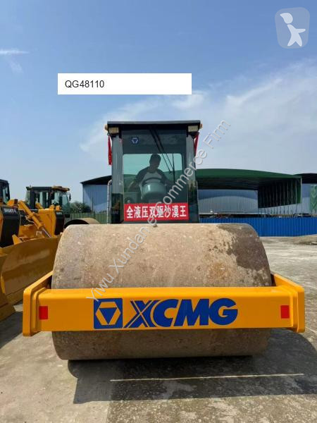 Zhutňovač XCMG XS123J